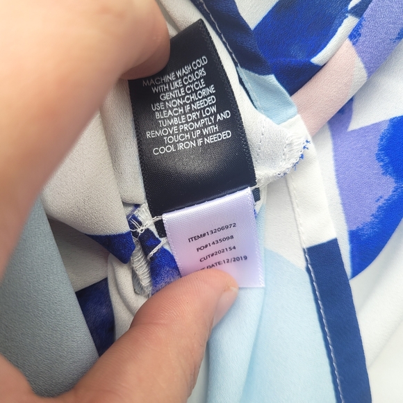 Torrid | Geometric Top - Picture 5 of 6